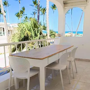 Flor Del Mar Beachfront Apart-hotel